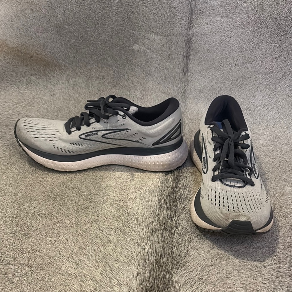 Brooks Light Blue Athletic Shoes
